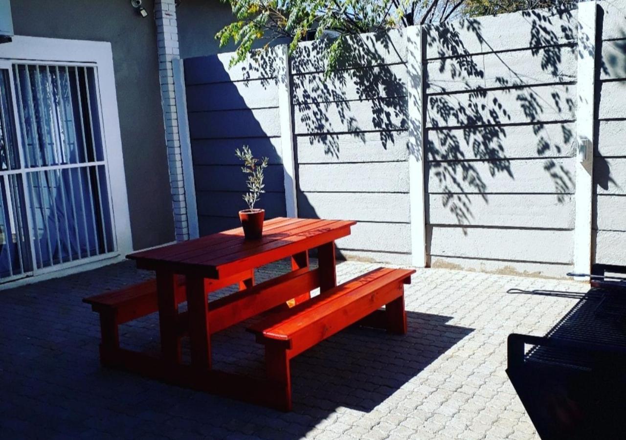 Bateleur Self Catering Cc Διαμέρισμα Βίντχουκ Εξωτερικό φωτογραφία