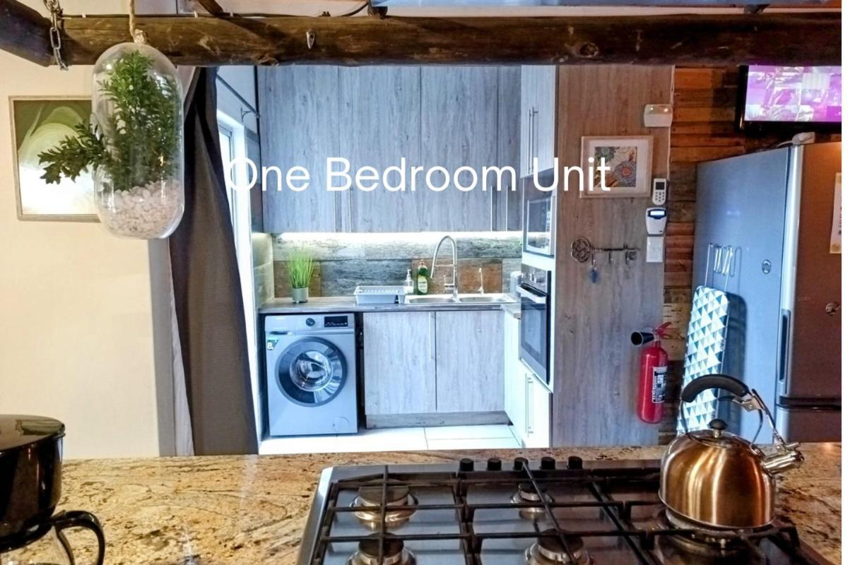 Bateleur Self Catering Cc Διαμέρισμα Βίντχουκ Εξωτερικό φωτογραφία