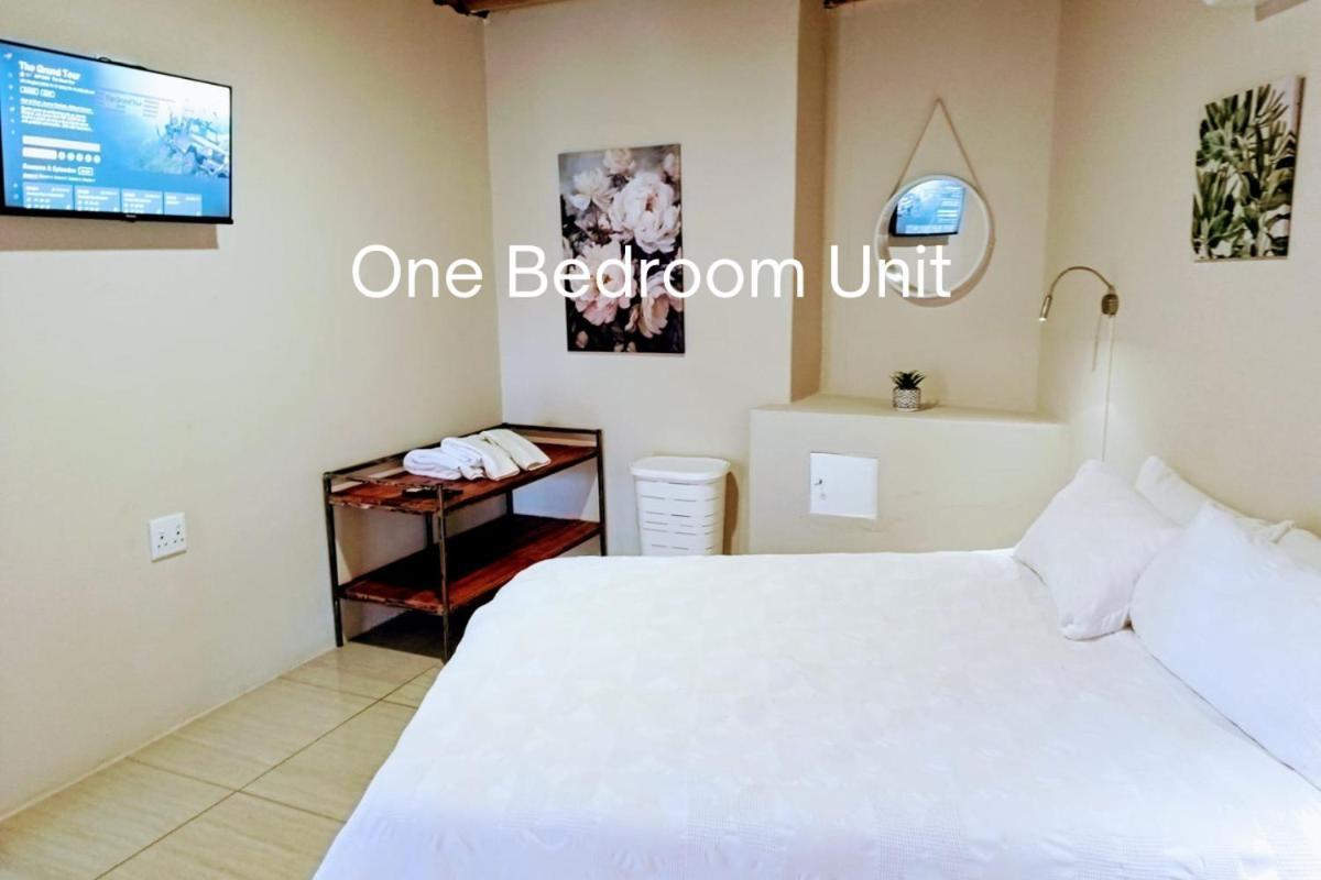 Bateleur Self Catering Cc Διαμέρισμα Βίντχουκ Εξωτερικό φωτογραφία